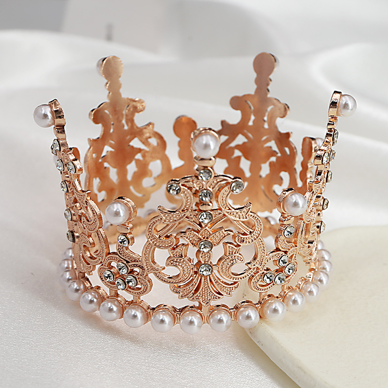 Europe and America Cross Border New Children's Alloy round Crown Bride Ornament Cake Baking Bright Pearl Crown Spot Batch