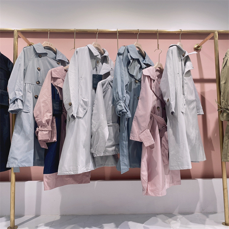 mili设计师风衣外套高端品牌女装折扣批发深圳南油女装西装尾货