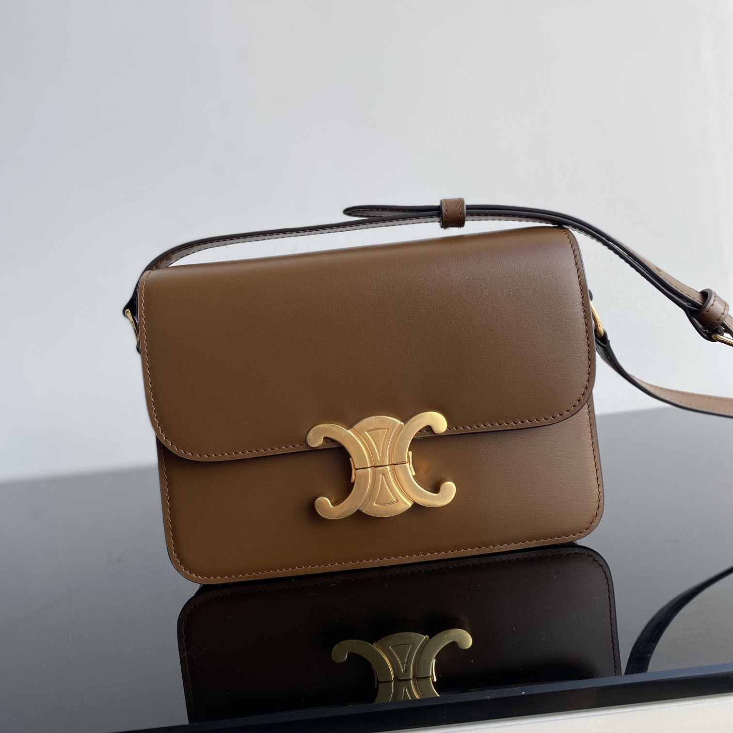 2022新款小红书明星同款凯旋门手搓纹豆腐包原厂单肩斜挎女包包