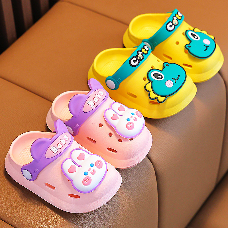 Children's Hole Shoes Boys and Girls Infants Baby Beach Sandals Home Soft Bottom Non-Slip Closed Toe Children's Slippers