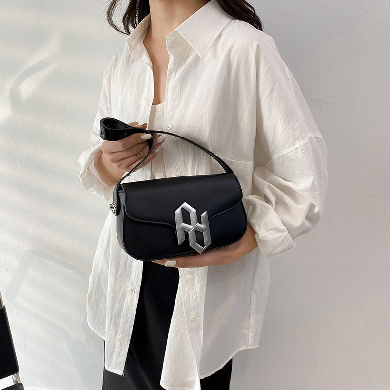 Customized 2023 Spring/Summer New Fashion Bag Women's Bag Simple Messenger Bag Shoulder Underarm Handbag