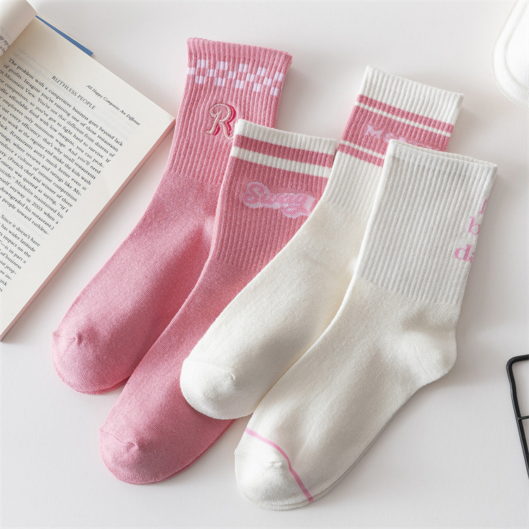 袜子女粉色中筒运动袜字母潮牌高帮长袜ins潮街头外穿中长筒袜