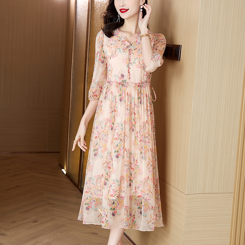 法式碎花连衣裙女2024夏季新款时尚优雅气质减龄中长款茶歇裙子潮