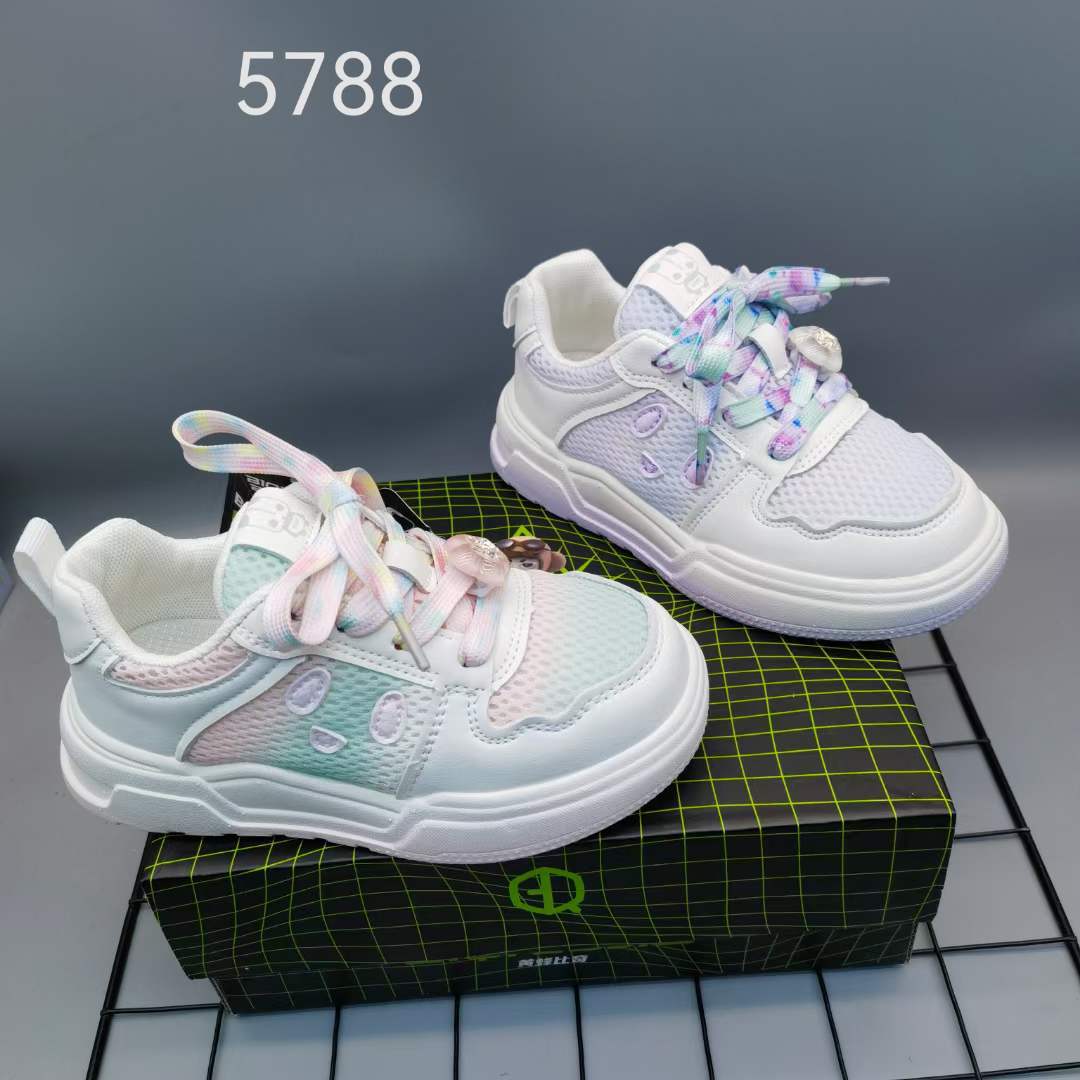 黄蜂比奇女童板鞋儿童运动休闲鞋小女孩低帮童鞋2024新款单鞋5788