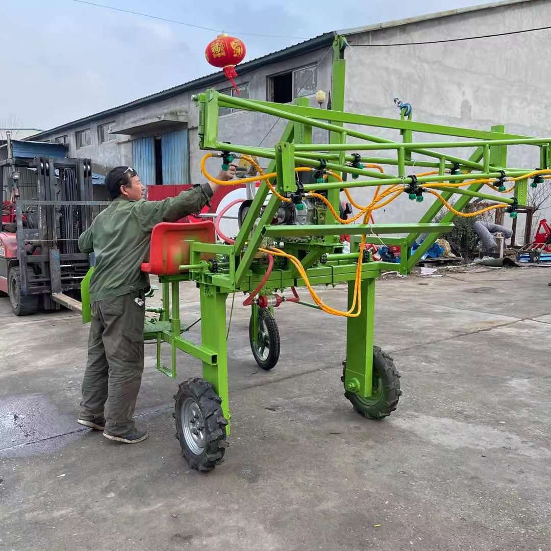 宏鑫麦田折叠喷药机 座驾式折叠杆喷药车 乘坐三轮果园风送打药机