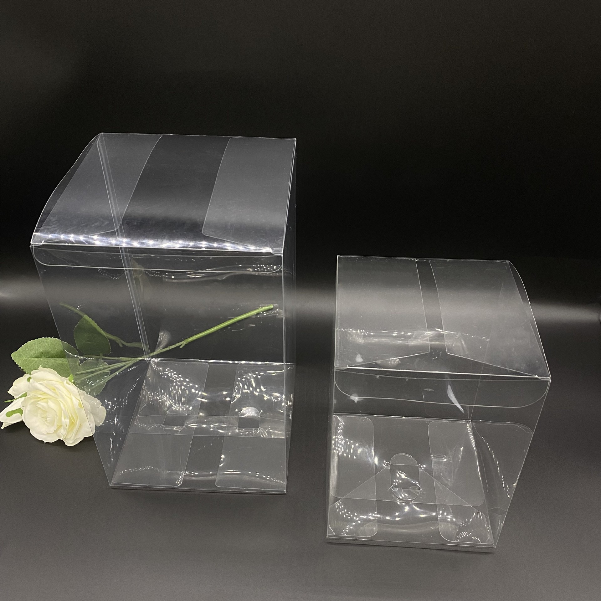 现货pvc透明盒子手办pet公仔娃娃高清盒大号pp收纳展示塑料盒批发