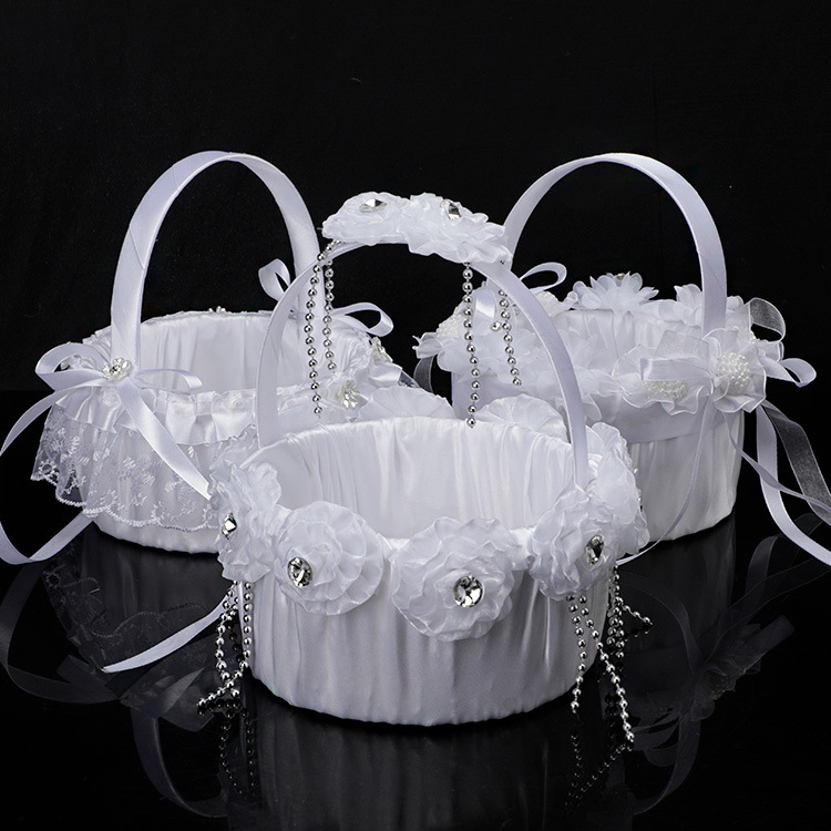 western wedding supplies flower girl portable flower basket white artificial flower decoration bridal flower basket wedding wedding basket