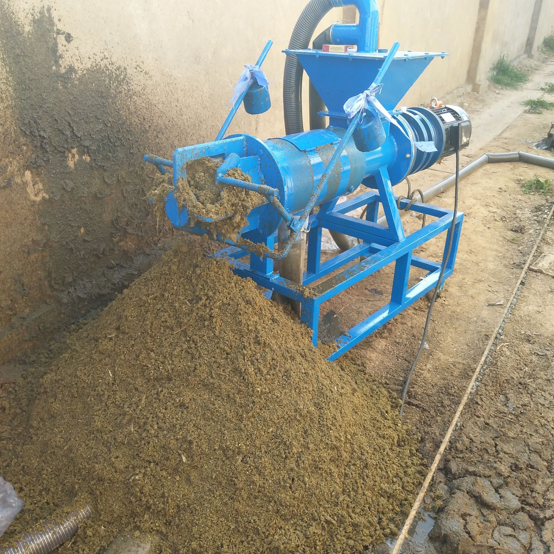 畜牧场小型微滤式鸡粪处理 固液脱水猪粪干湿分离机养殖设备