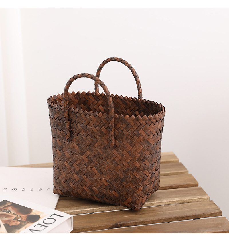 2024 New Retro French Straw Bag Versatile Large Capacity Woven Bag Portable Vegetable Basket Bag Vacation Beach Bag