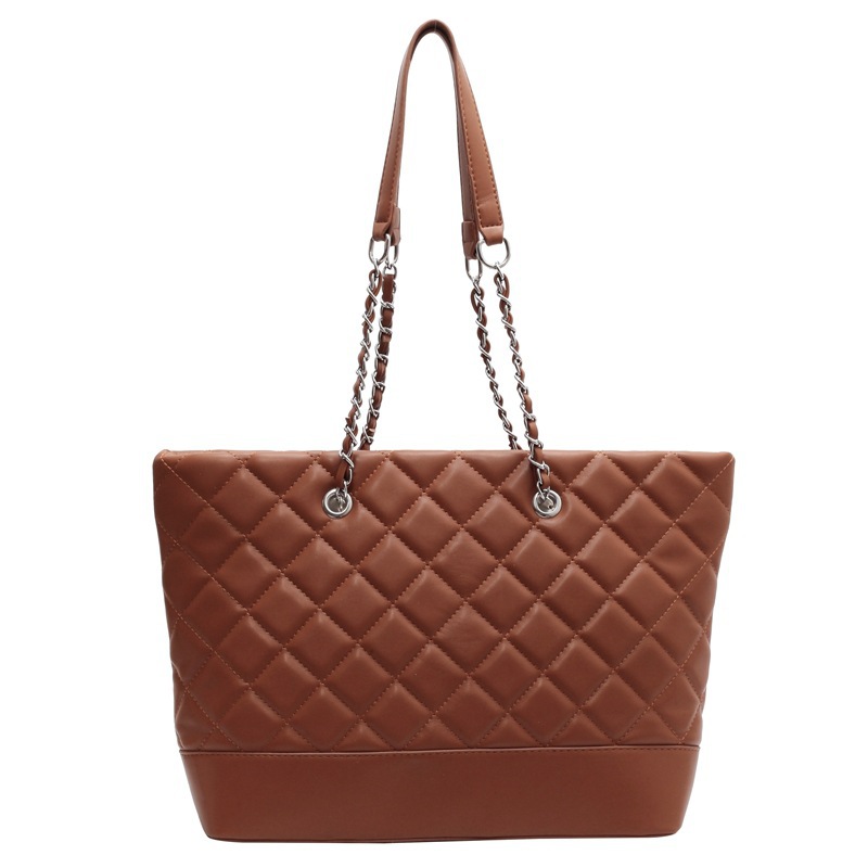 Diamond Chain Large Capacity Handbags Women 2022 New Commuting Fashion Shoulder Bag Textured Tote Bag