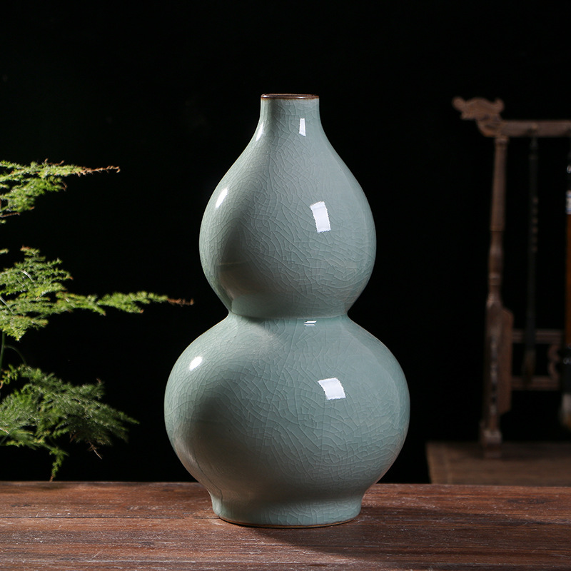 Jingdezhen Ceramic Crafts Vase in Chinese Antique Style Cracked Glaze Porcelain Living Room Home Ornaments Family Decorative Gift