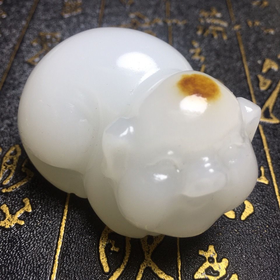 新疆和田玉猪把件白玉籽料手玩件羊脂玉把件玉猪财猪手把件