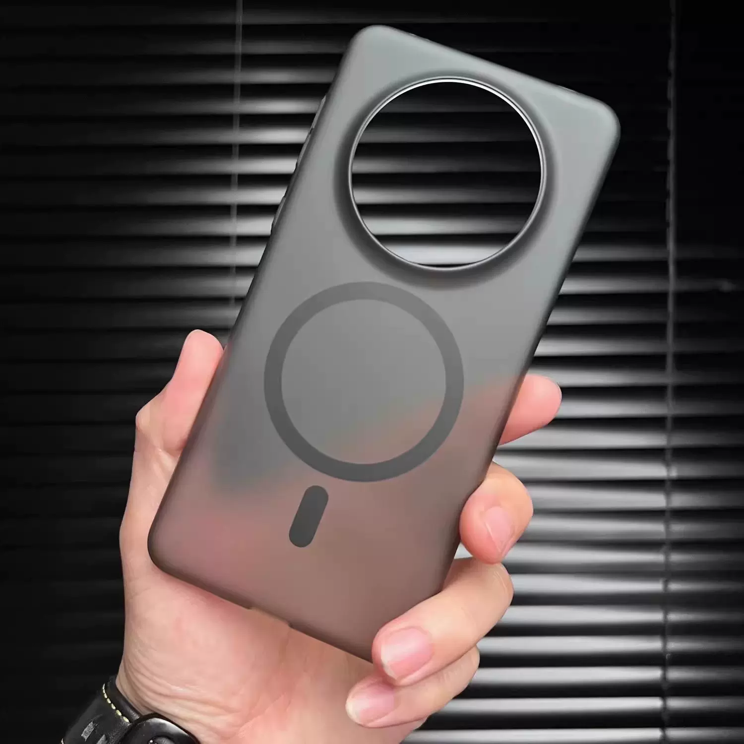 冰雾超薄磨砂适用华为Mate60Pro手机壳Pura70轻薄透明磁吸保护套