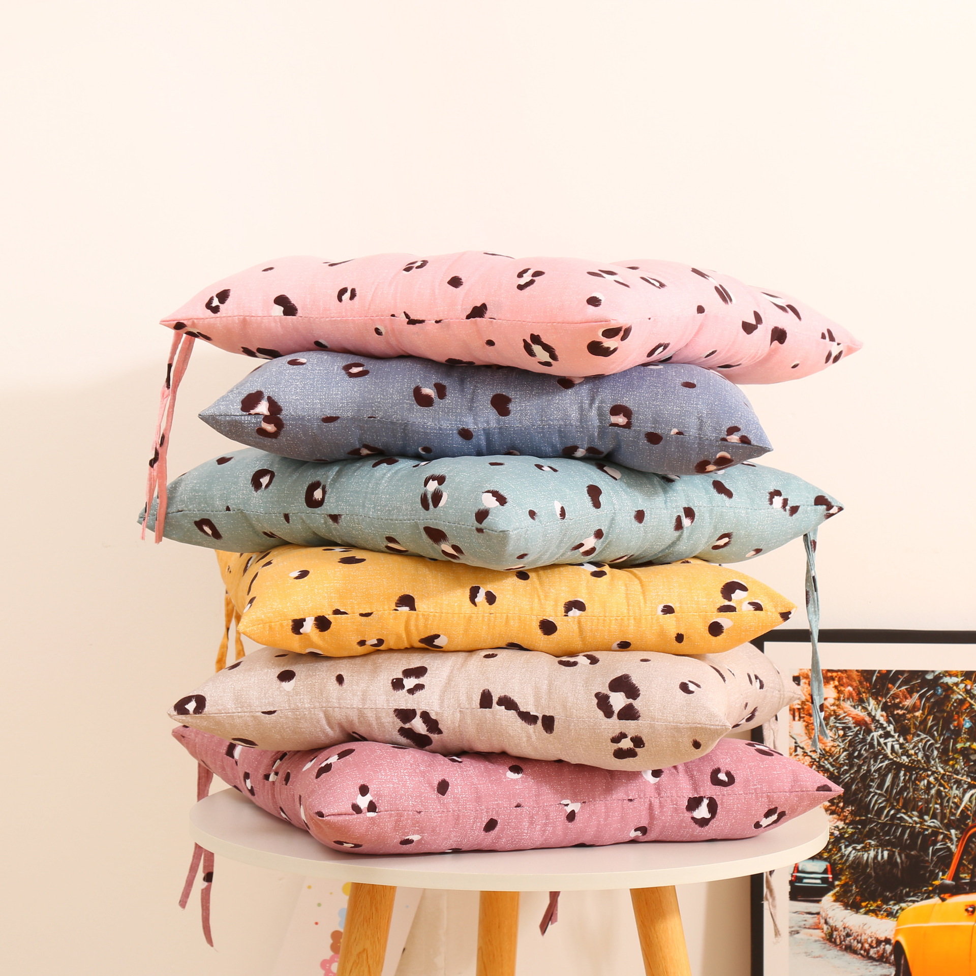 高回弹珍珠棉豹纹磨毛印花坐垫 现代简约风地板榻榻米座椅垫子