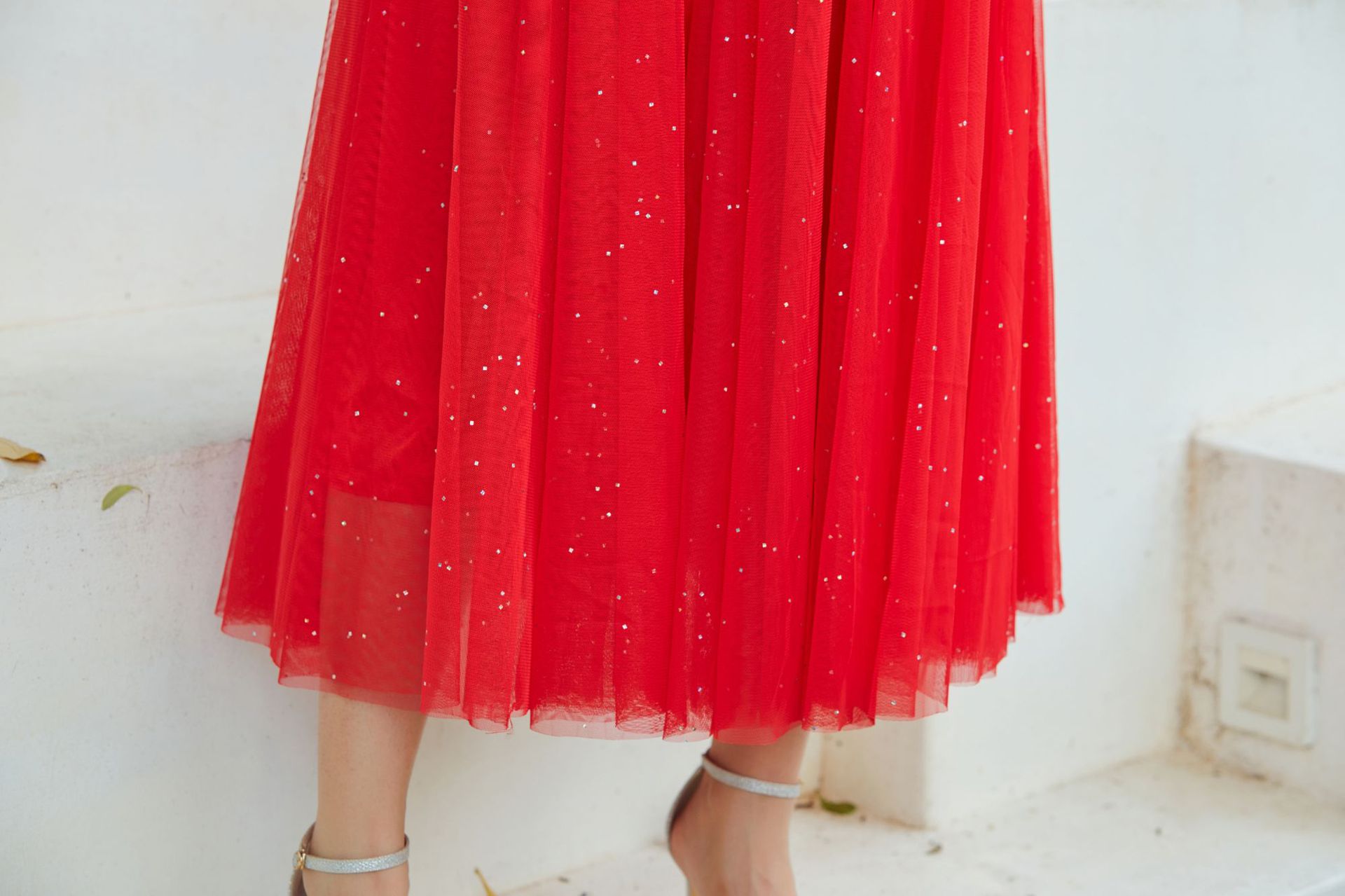 540度广场舞红色网纱半身长裙亮片烫钻舞蹈裙女显瘦a字仙女纱裙