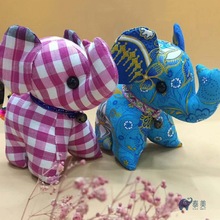泰国布艺小象公仔摆件吉祥象旅游纪念品可爱大象女孩生日礼物