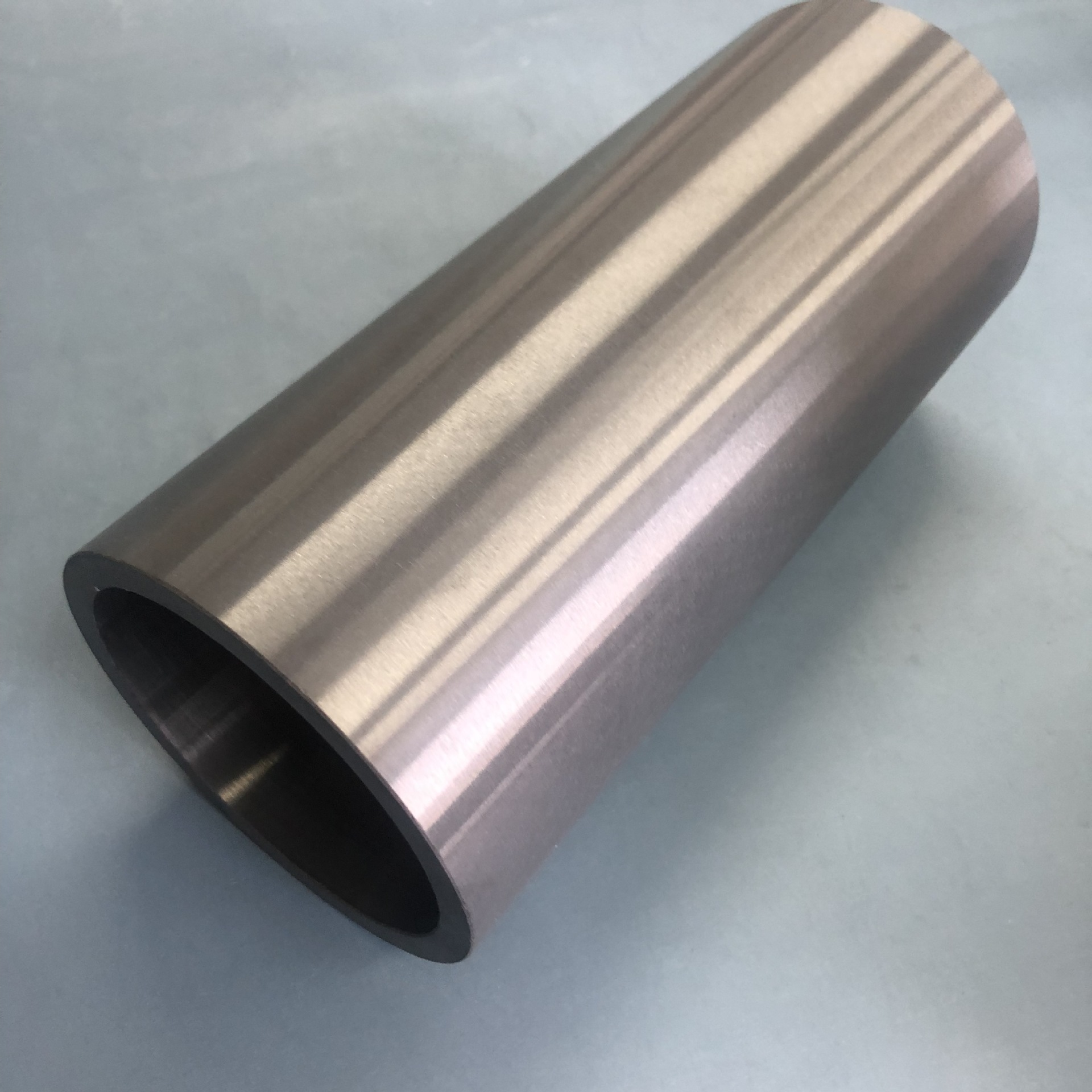 工厂定制 气压烧结氮化硅陶瓷耐磨轴套 氮化硅陶瓷管件-阿里巴巴