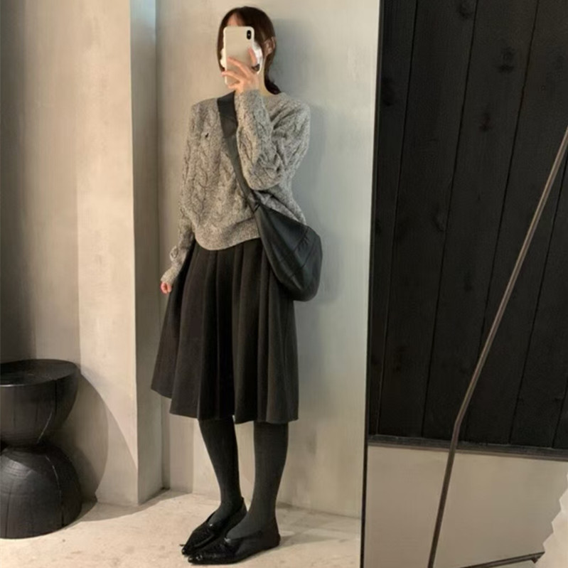 呢子上新2024年韩系中裙版型赞显瘦百搭半身裙