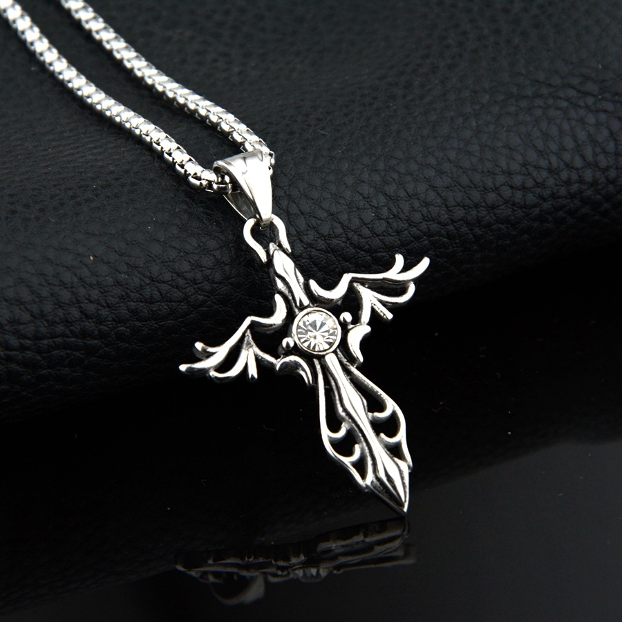 翅膀十字架 创意嘻哈简约时尚个性钛钢项链挂饰男女款