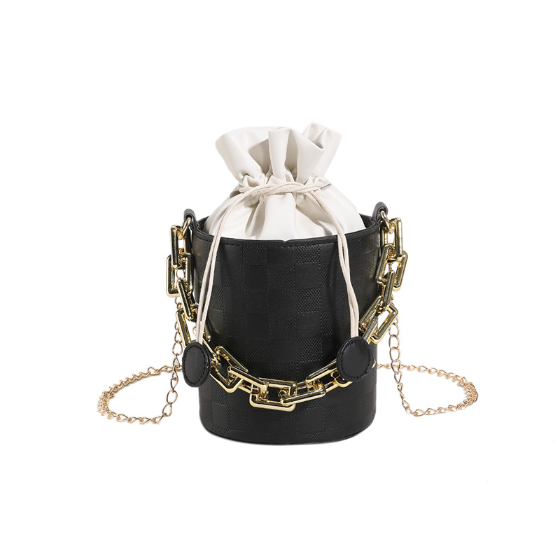 Fashion Chain Bucket Bag 2023 Summer New Shoulder Messenger Bag Minority Simple Temperament Commute Versatile Women's Bag