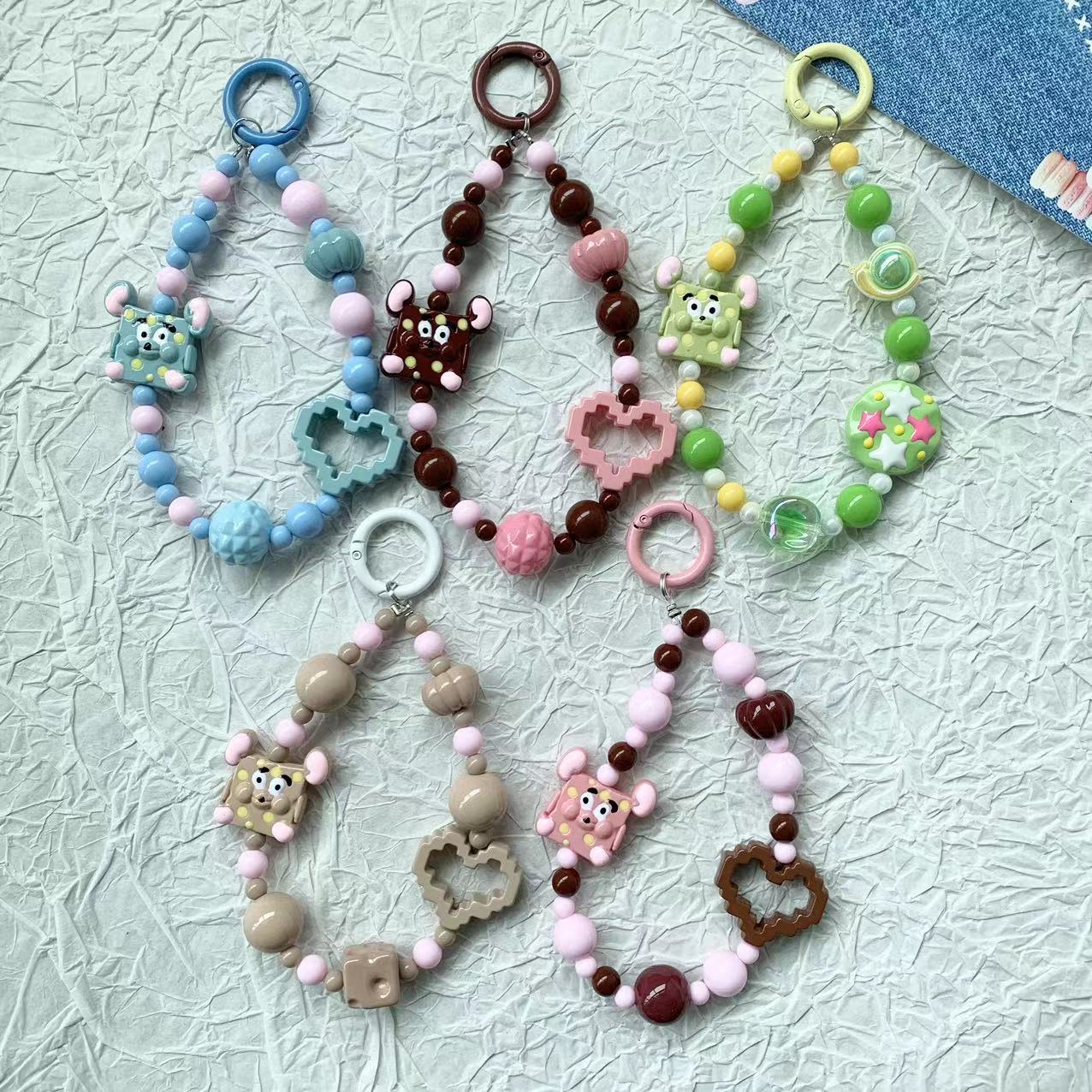 原创彩绘小狗手机链甜酷亚克力串珠钥匙扣diy包挂盲盒相机挂链女