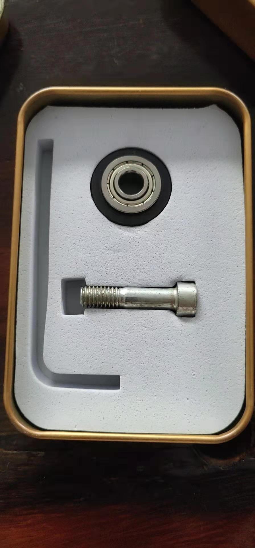 手动推刀头刀轮合金切瓷砖滚轮式推刀配件地砖玻璃刀片切割机