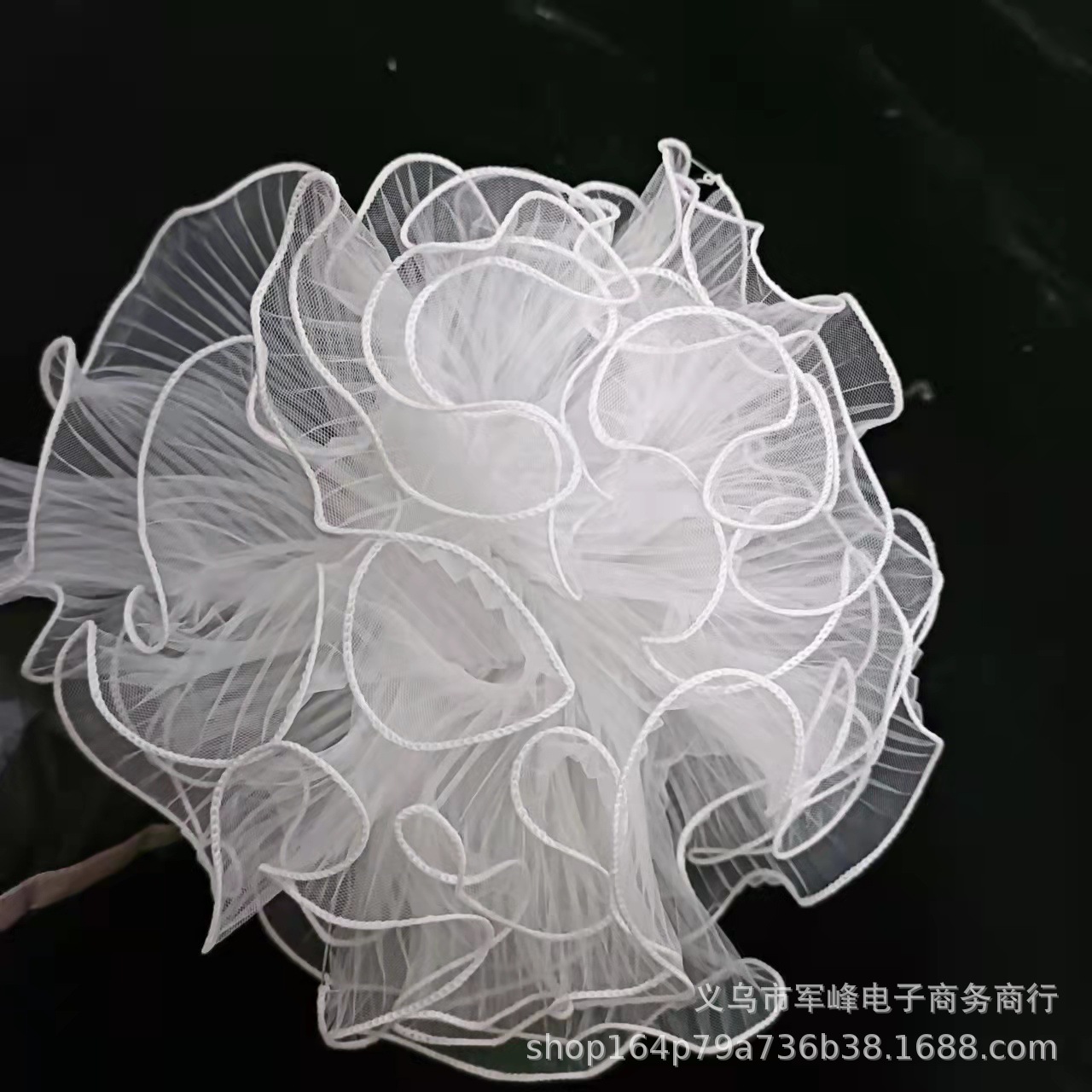 Led with Light Wave Yarn Bouquet Packaging Pleated Mesh DIY Flower Packaging Material Qixi Rose Mesh