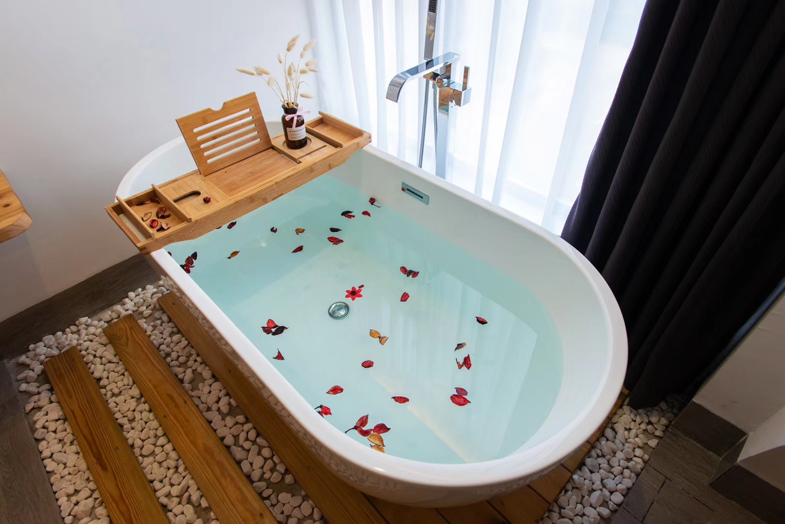 酒店民宿美容院网红浴缸 家用成人亚克力独立欧式简约加深大浴盆