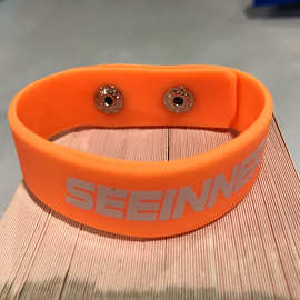 男士提睾带内裤