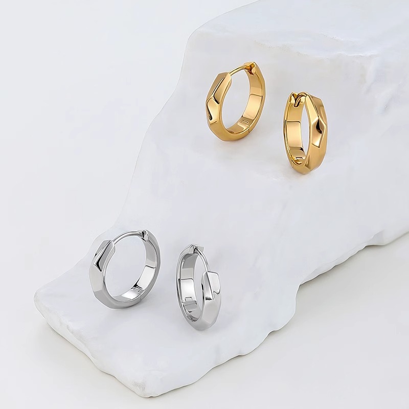 Simple Hoop Earrings Simple Bracelet Earrings Female Personality Elegant Silver Stud Earrings All-Match Personalized Cold Style Ear Clip Female