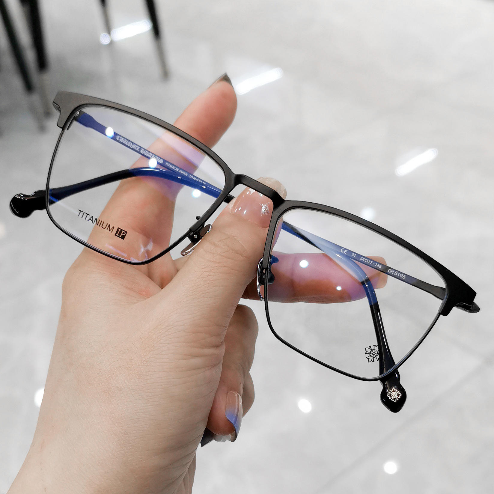 klx商务眉毛架男士超轻纯钛眼镜框ch5196大脸全框近视眼镜架混批