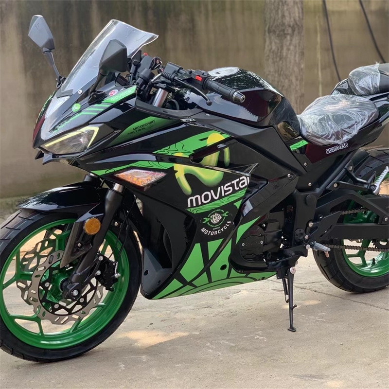 雅马哈r3跑车摩托车双缸水冷400cc小忍者250重机车趴赛街车可上牌