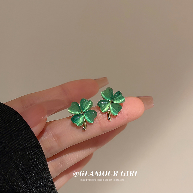 Silver Needle Green Heart Flower Opal Earrings Korean Fashion Ear Studs Simple Ins New Earrings Female