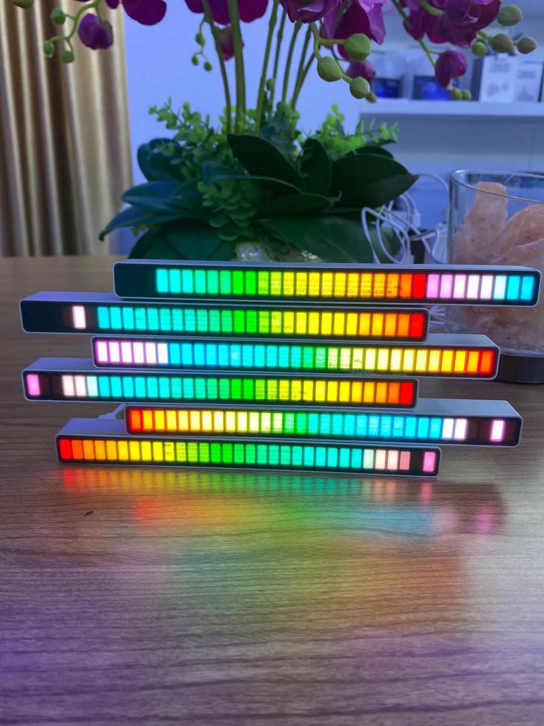 声控拾音节奏灯汽车氛围七彩灯酒店潮人必备 led音乐频谱屏幕挂灯