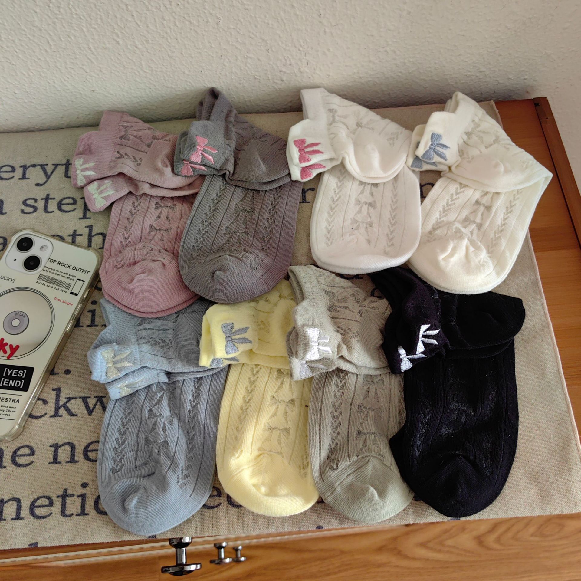 后跟刺绣蝴蝶结船袜夏季薄款透气短筒袜韩版甜美小众设计花边袜子