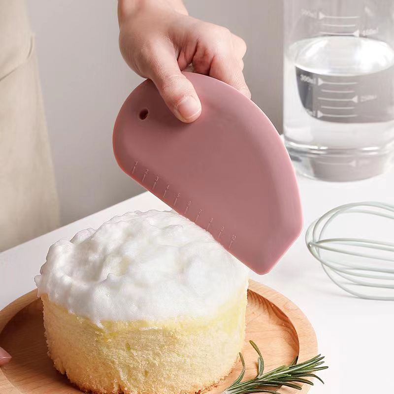 Household Food Grade Silicone Band Scale Dough Scraper Cream Scraper Baking Gadget