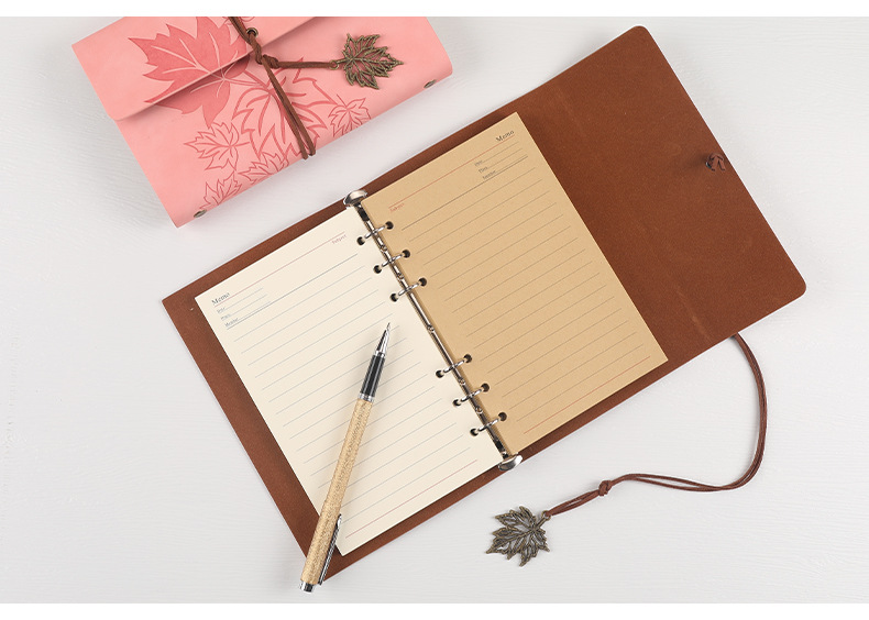 Vintage Travel Pu Journal Book Soft Leather Loose-Leaf Notebook A6a7 Portable Notepad Maple Leaf Diary Wholesale
