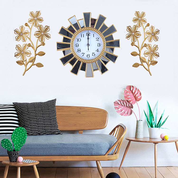 Amazon Hot Selling European and American Triptych Mirror Hanging Noiseless Clock Crafts Clock Golden Wall Clock Wholesale