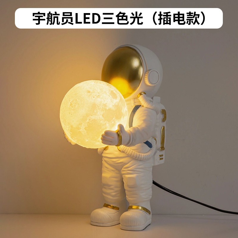 Creative Simple Astronaut Moon Table Lamp Gift Lamp Decoration Boys and Girls Bedroom Bedside Cartoon Spaceman Lamp