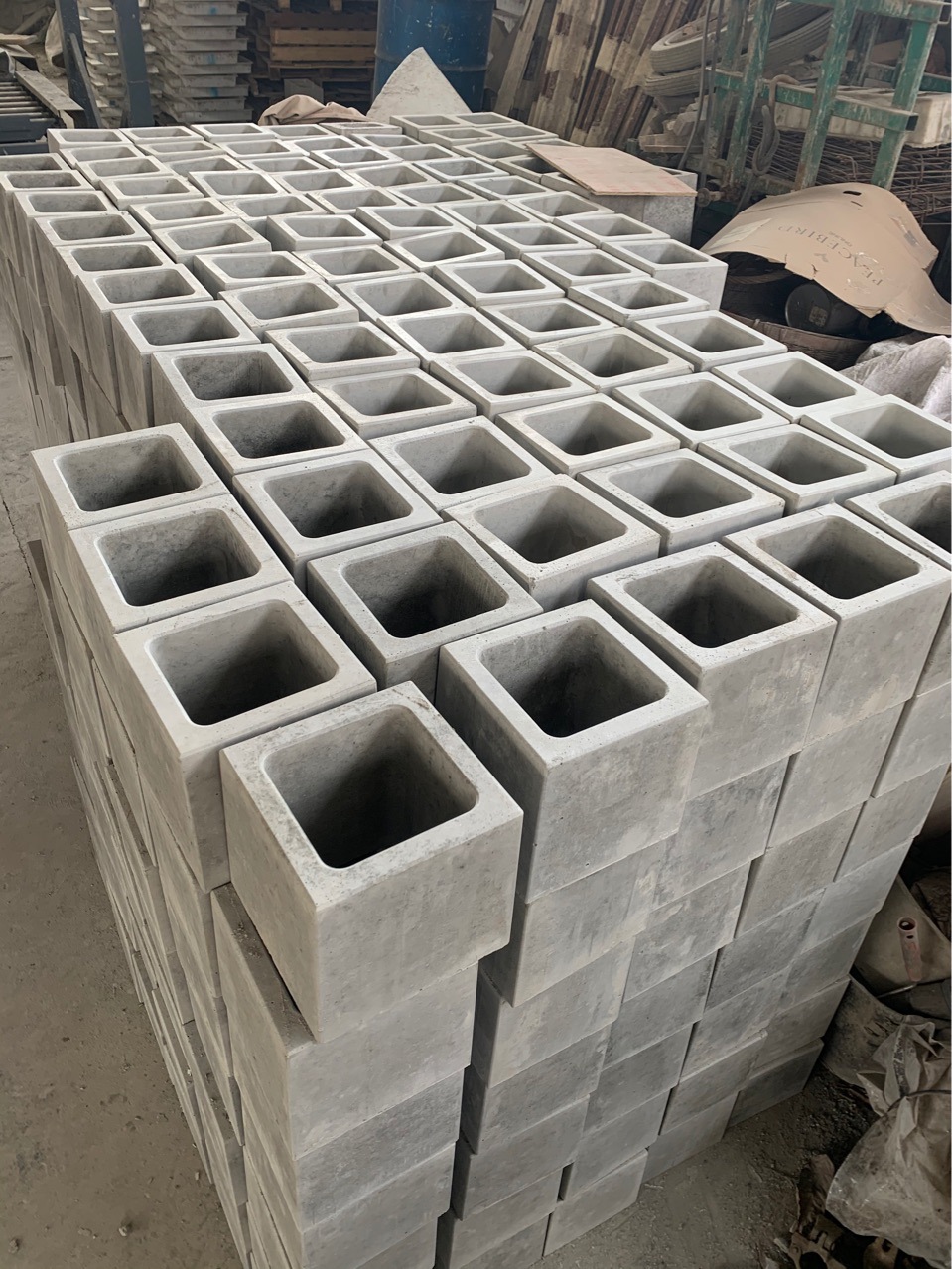 水泥混凝土空心砖