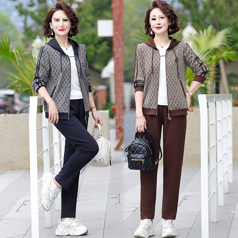 开心妈妈装妈妈休闲运动套装中年春季装洋气女装直播中老年运动服