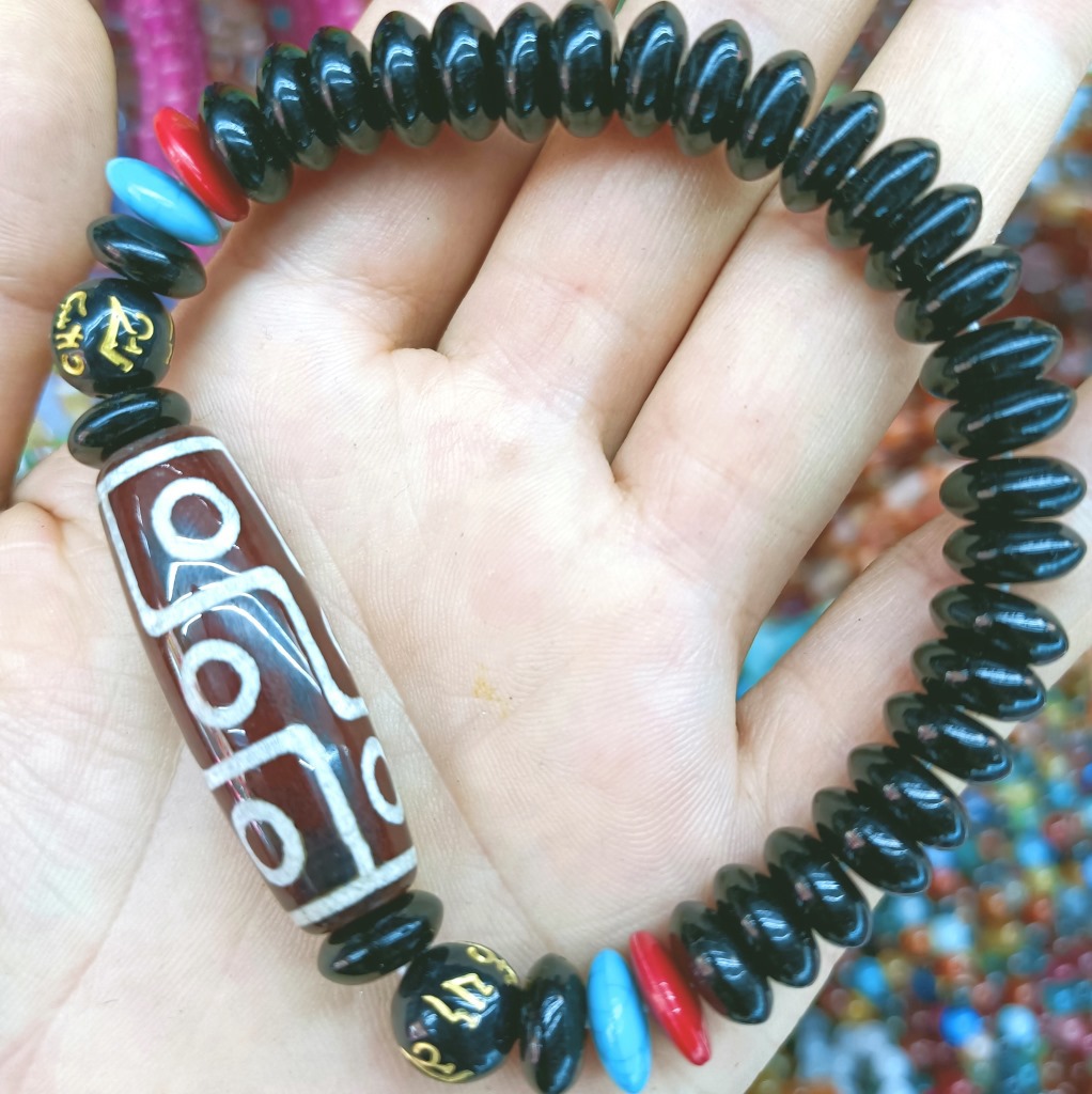 民族风藏式九眼天珠手串西藏做旧老玛瑙佛珠手链网络直播饰品批发