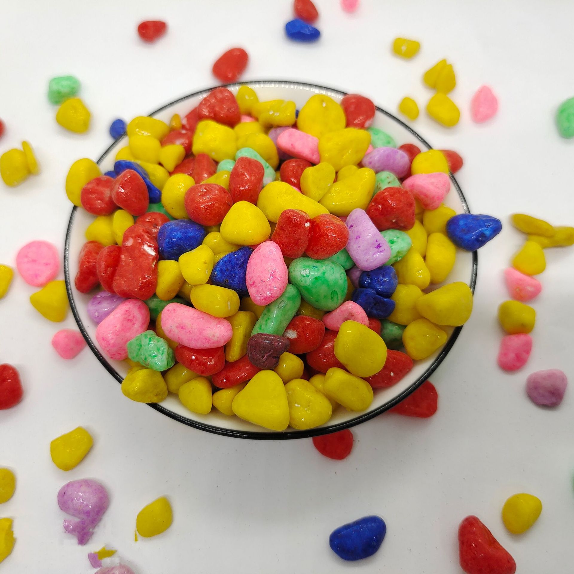 染色小石子鱼缸装饰多肉铺面彩色石子烧结彩砂儿童沙池五彩石