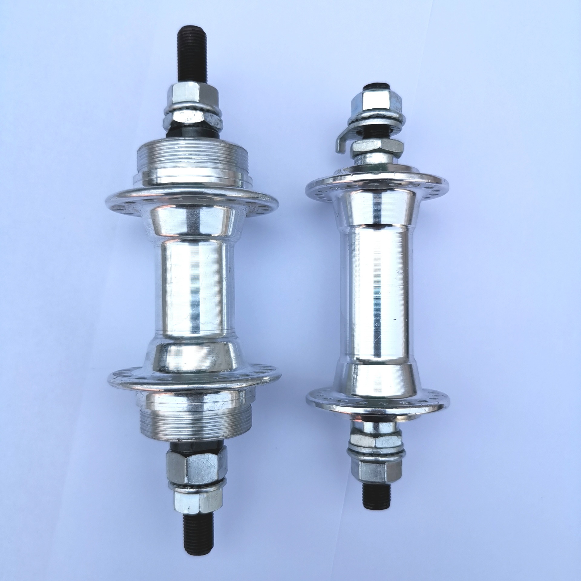 老式单车铝合金花鼓 山地车自行车前后轴皮铝制 旋式碟刹盘滚珠车