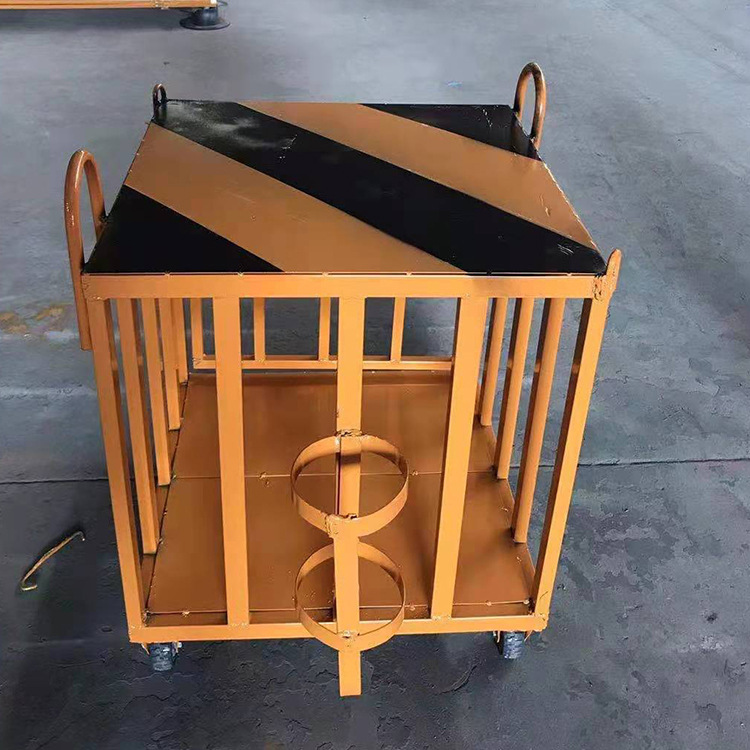 定型化电焊机笼 防护棚电焊机吊笼防雨车带灭火器 工地标准化产品