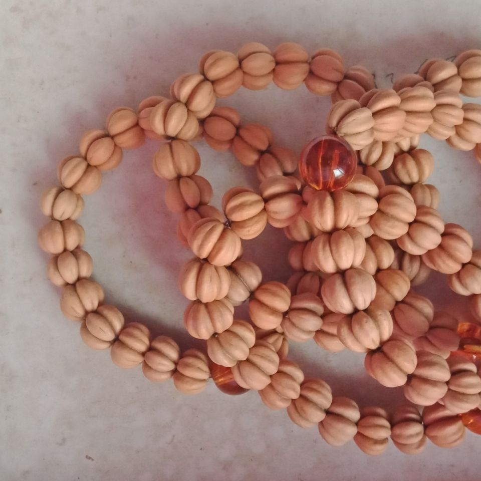 五福子手串矮桩爆肉22颗