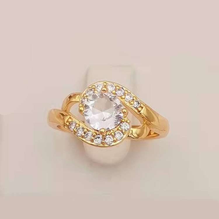 跨境货源镀金镶钻白宝石戒指电镀仿黄金婚庆首饰品民族风女士指环