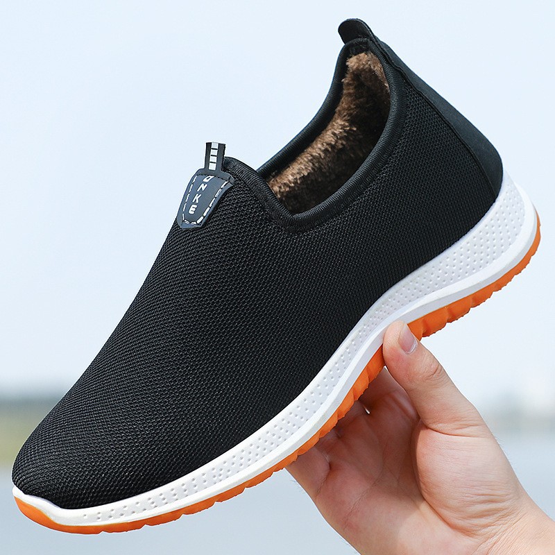 Men's Cotton Shoes Beef Tendon Soft Bottom Old Beijing Cloth Shoes Men's Non-Slip plus Velvet Casual Shoes Warm Middle-Aged and Elderly Shoes for the Old