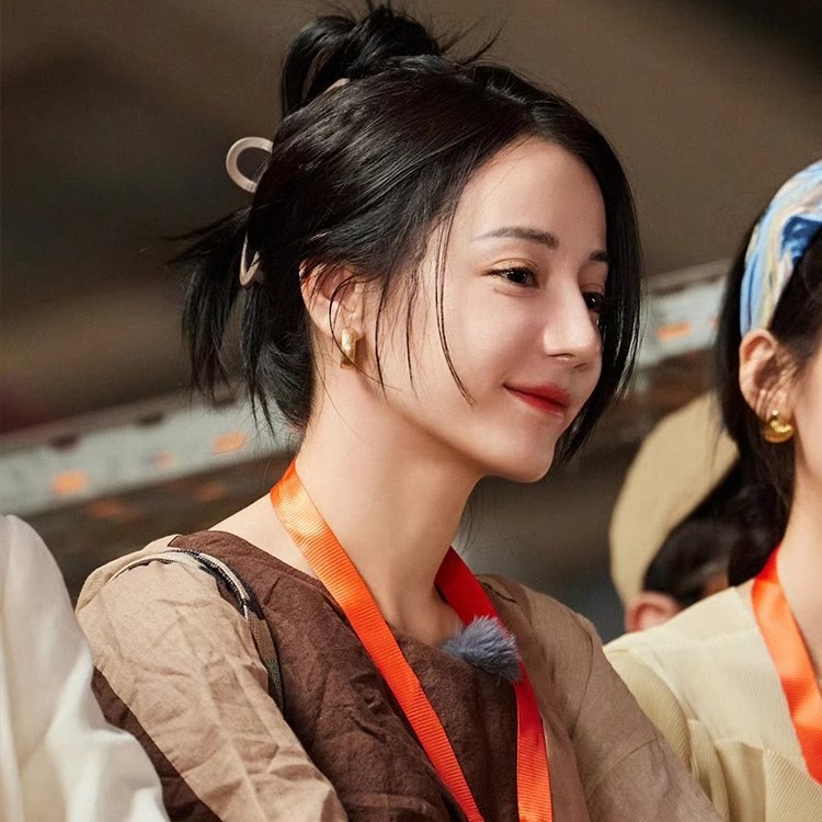 迪丽热巴花少同款发卡抓夹大号后脑勺鲨鱼夹发夹2024新款夹子头饰