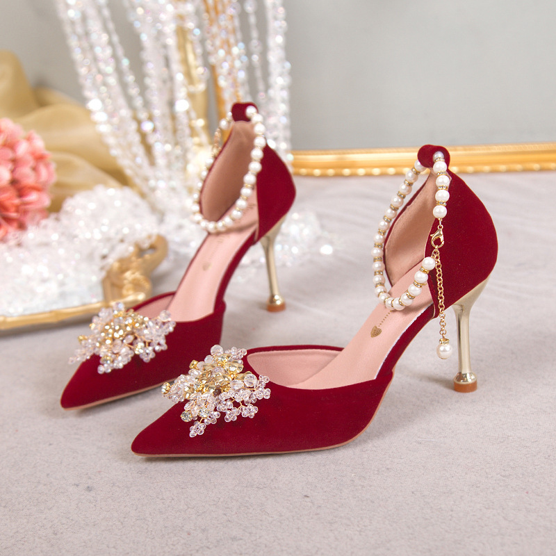 2023春季新款婚鞋秀禾婚纱水晶鞋新娘鞋女大红色高跟鞋不累脚水钻